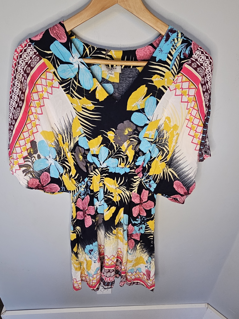 Umgee USA Tropical Boho Floral V-Neck Mini Dress Size S